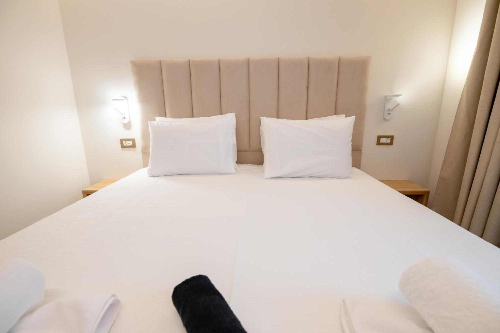 העיירה סקיאתוס Ocean 11 Hotel מראה חיצוני תמונה