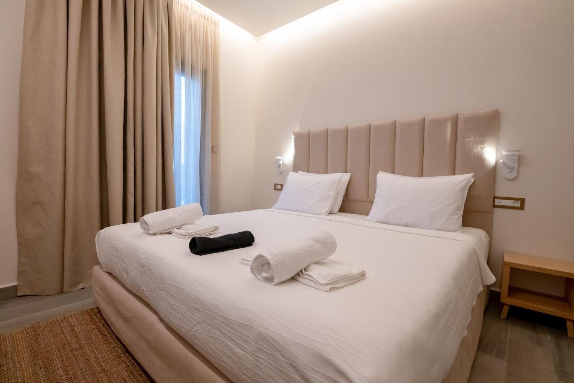 העיירה סקיאתוס Ocean 11 Hotel מראה חיצוני תמונה